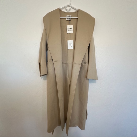 Toteme Robe Coat - Picture 2 of 14